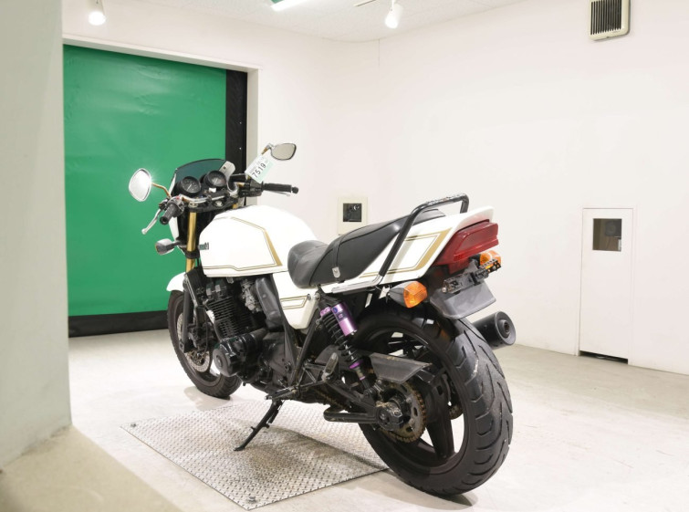 Мотоцикл Kawasaki ZRX400 с пробегом 23042 km