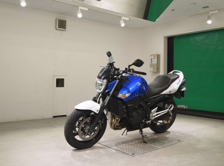 Мотоцикл Suzuki GSR400A з пробігом 10730 km