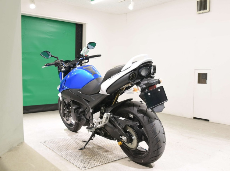 Мотоцикл Suzuki GSR400A з пробігом 10730 km