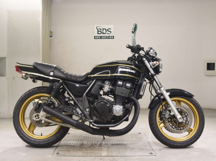 Мотоцикл Kawasaki ZRX400 з пробігом 61502 km