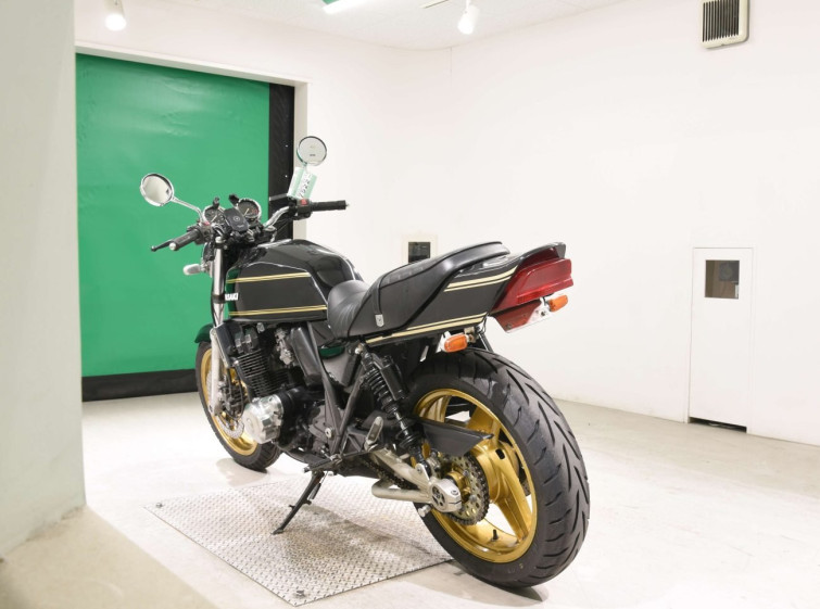 Мотоцикл Kawasaki ZRX400 з пробігом 61502 km