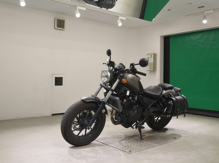 Мотоцикл Honda REBEL CMX500 з пробігом 15606 km