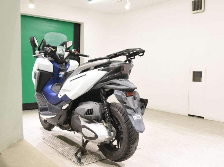 Мотоцикл Honda FORZA с пробегом 12908 km