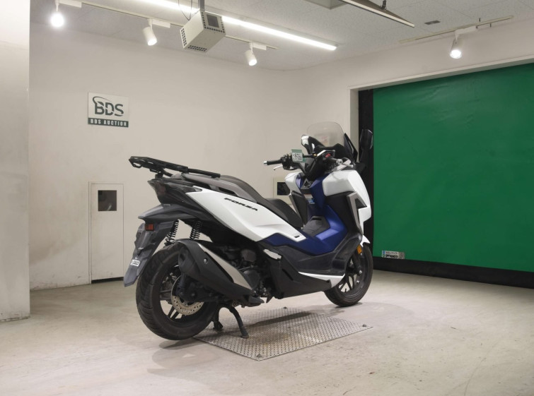 Мотоцикл Honda FORZA с пробегом 12908 km