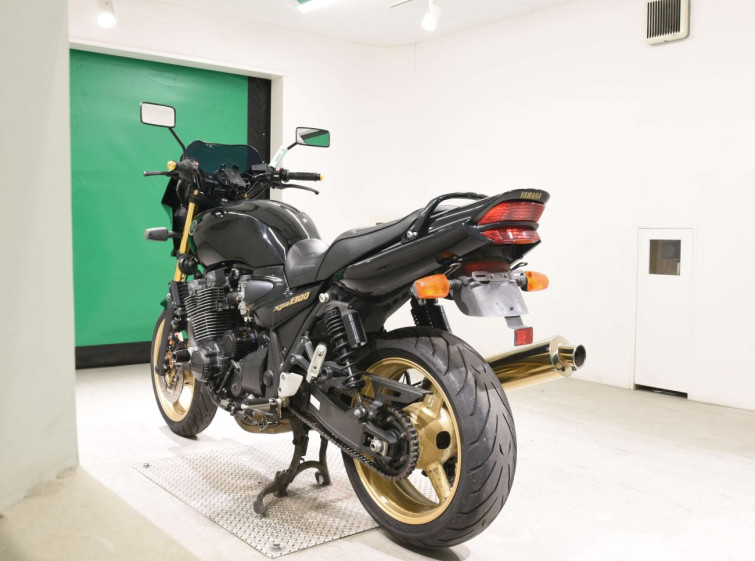 Мотоцикл Yamaha XJR1300 з пробігом 42085 km