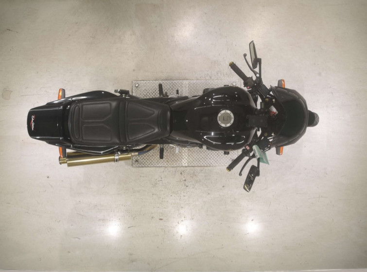 Мотоцикл Yamaha XJR1300 з пробігом 42085 km