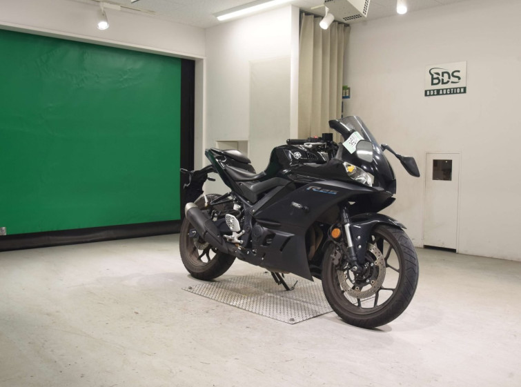 Мотоцикл Yamaha YZF-R25A с пробегом 11706 km