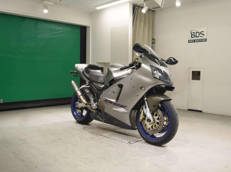 Мотоцикл Kawasaki NINJA ZX-12R с пробегом 31416 km