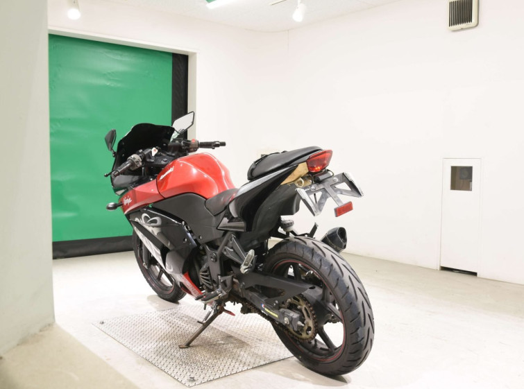 Мотоцикл Kawasaki NINJA250R с пробегом 26426 km
