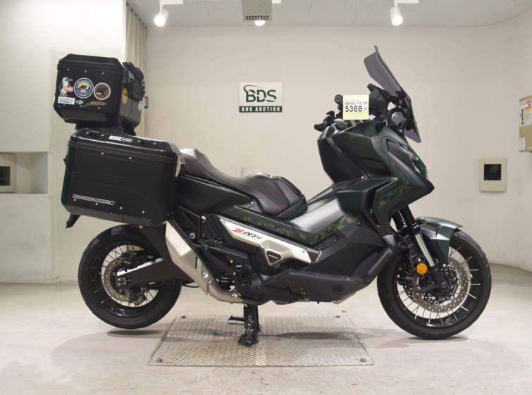 Мотоцикл Honda X-ADV750 з пробігом 18978 km