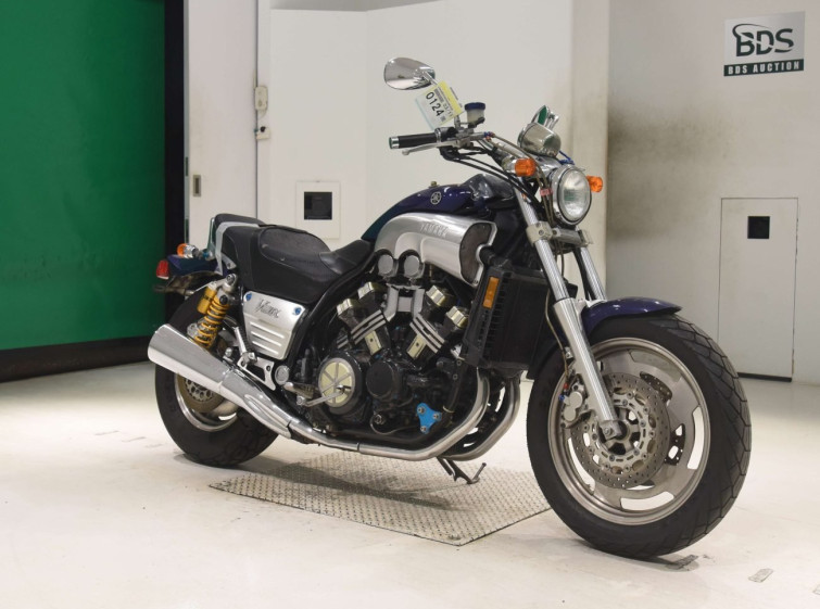 Мотоцикл Yamaha V-MAX з пробігом 39906 m