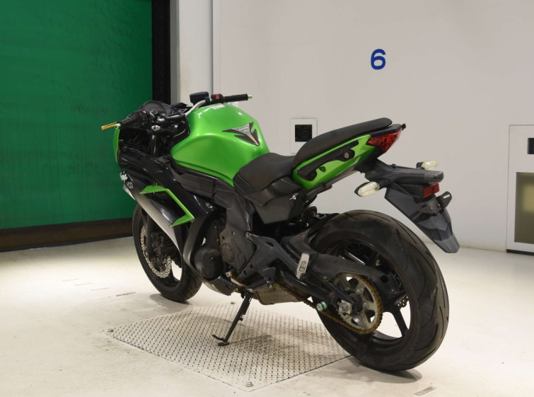 Мотоцикл Kawasaki ninja 400 с пробегом 49020 km