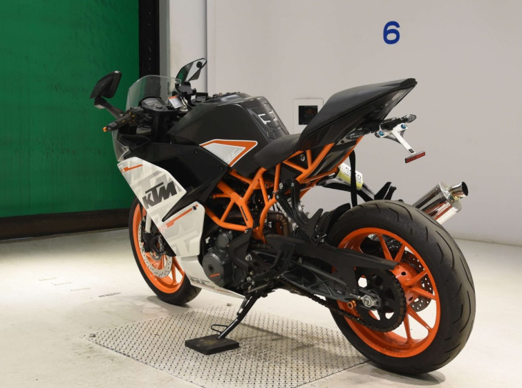 Мотоцикл KTM RC 250 с пробегом 12756 km