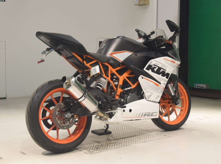 Мотоцикл KTM RC 250 с пробегом 12756 km