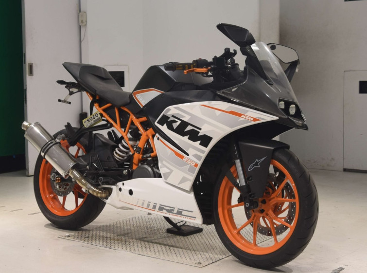 Мотоцикл KTM RC 250 с пробегом 12756 km