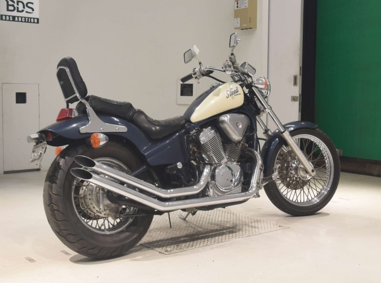 Мотоцикл Honda STEED400 с пробегом 13283 km