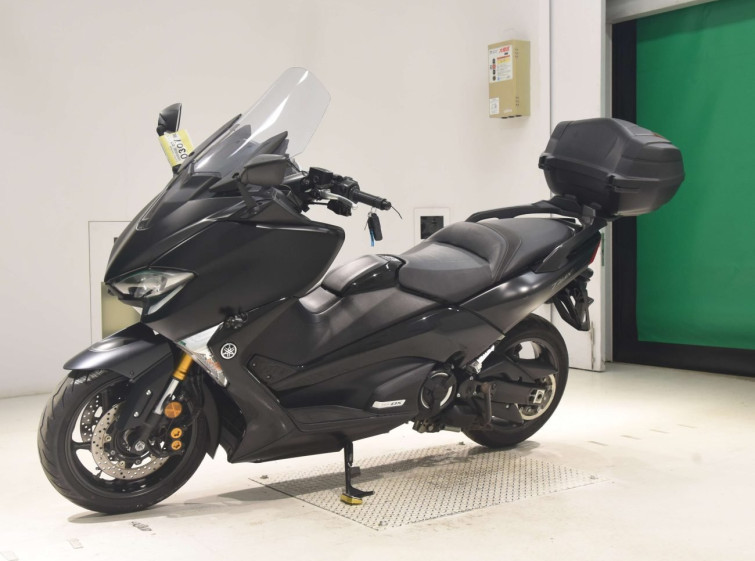 Мотоцикл Yamaha T-MAX530DX с пробегом 15391 km