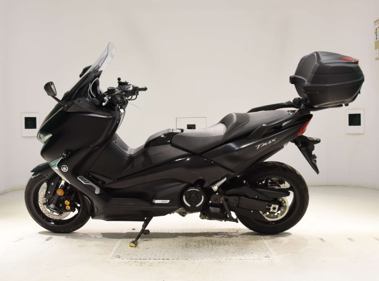 Мотоцикл Yamaha T-MAX530DX с пробегом 15391 km