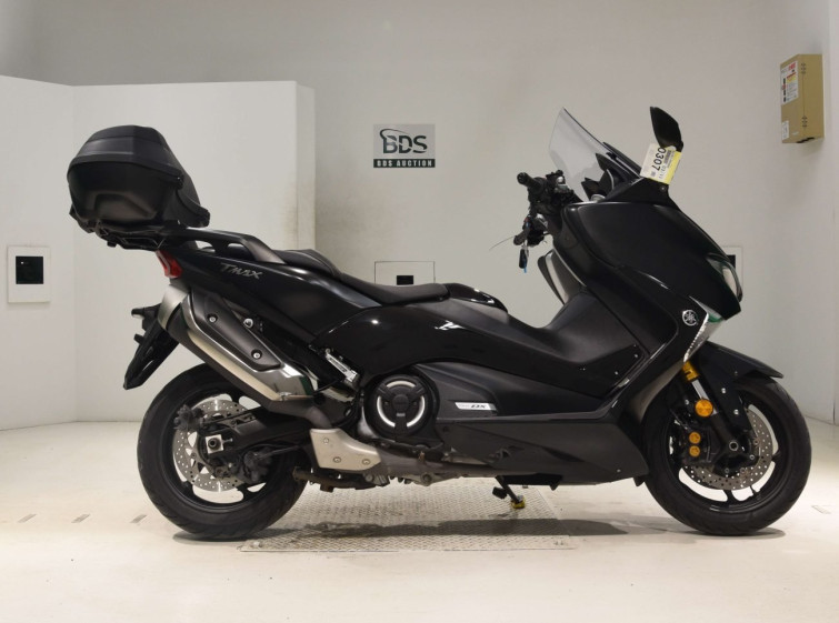 Мотоцикл Yamaha T-MAX530DX с пробегом 15391 km