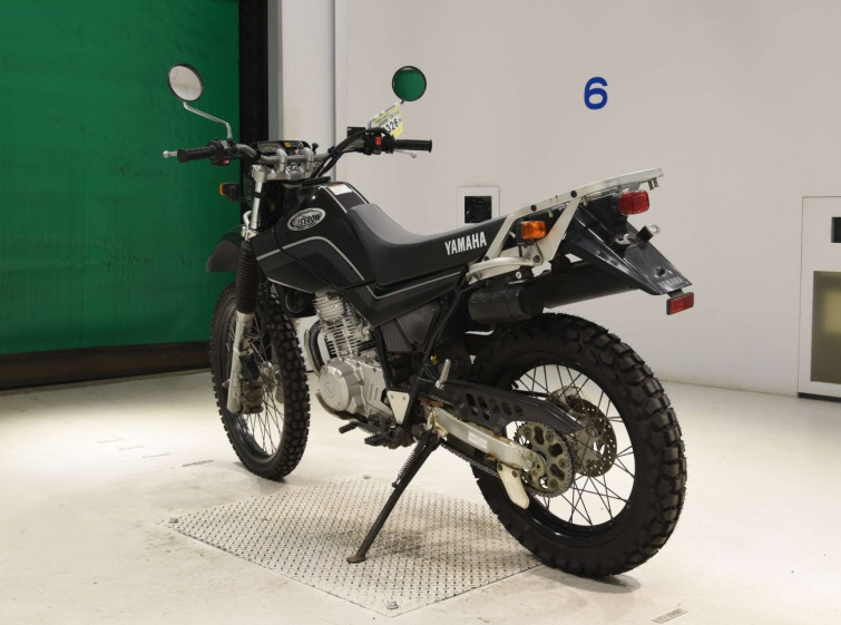 Мотоцикл Yamaha SEROW XT225 з пробігом 2932 km