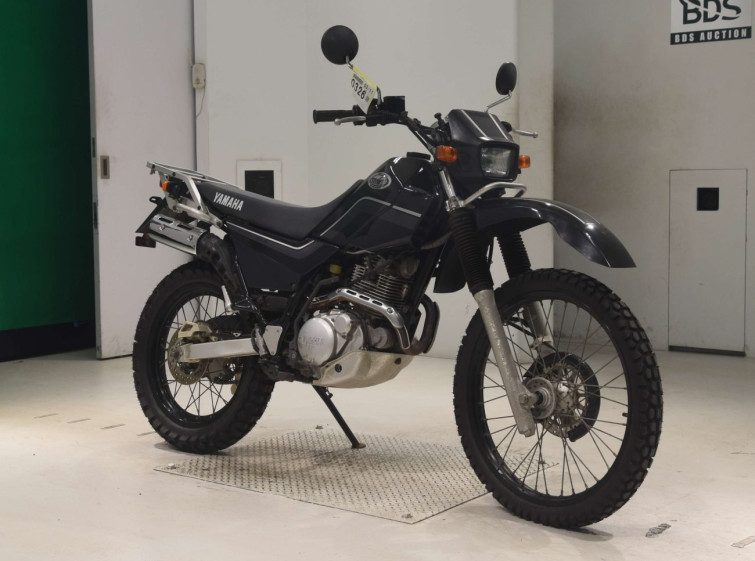Мотоцикл Yamaha SEROW XT225 з пробігом 2932 km