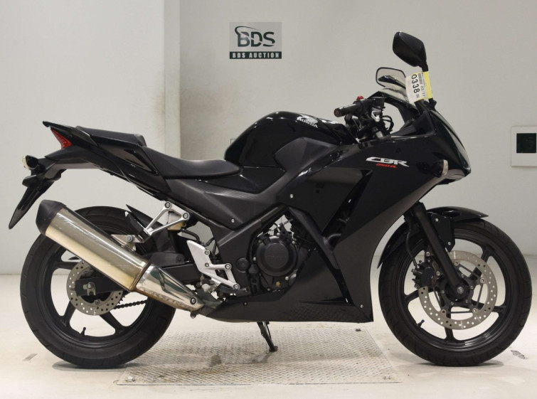 Мотоцикл Honda CBR250R с пробегом 20898 km