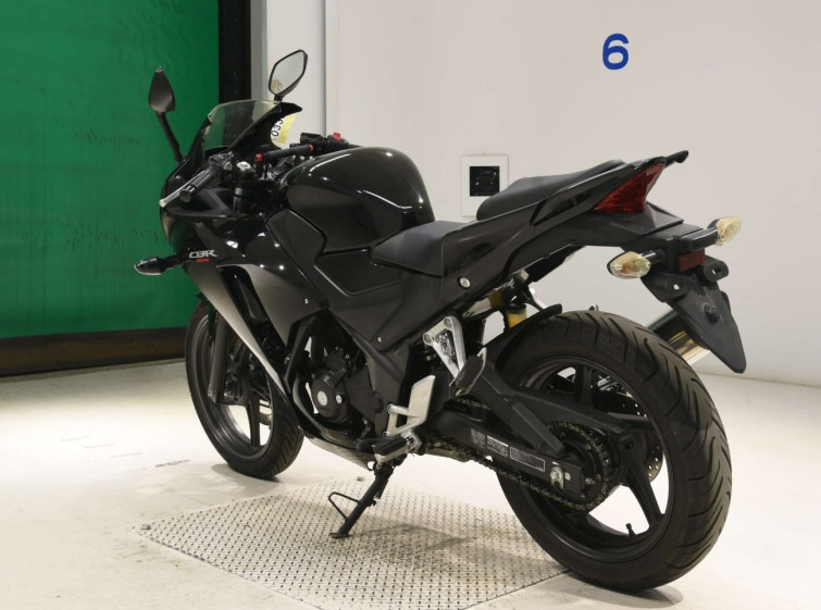 Мотоцикл Honda CBR250R с пробегом 20898 km