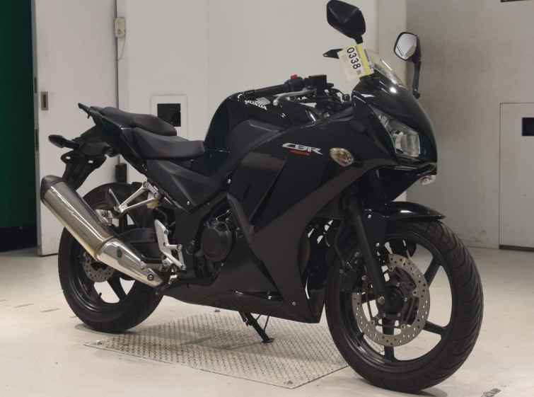 Мотоцикл Honda CBR250R с пробегом 20898 km