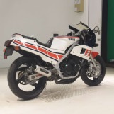 Мотоцикл Yamaha FZ400R с пробегом 33214 km