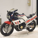 Мотоцикл Yamaha FZ400R с пробегом 33214 km