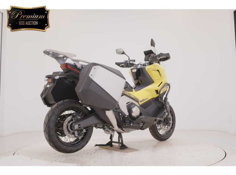 Мотоцикл Honda X-ADV750-2 с пробегом 206 km