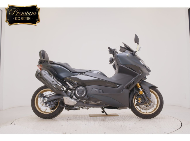 Мотоцикл Yamaha T-MAX560T з пробігом 3361 km