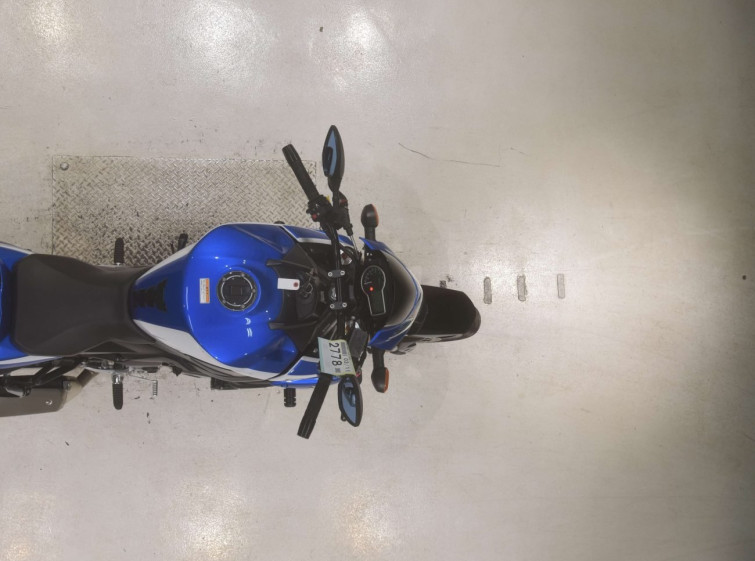 Мотоцикл Suzuki GSR750 с пробегом 21145 km