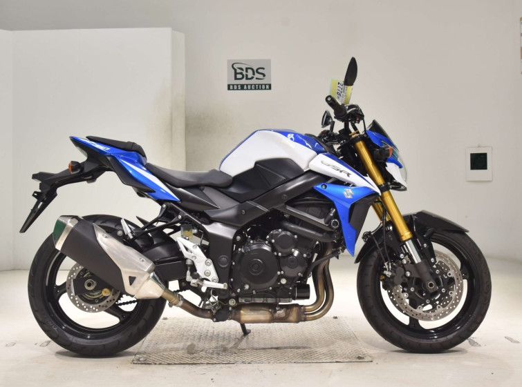 Мотоцикл Suzuki GSR750 с пробегом 21145 km