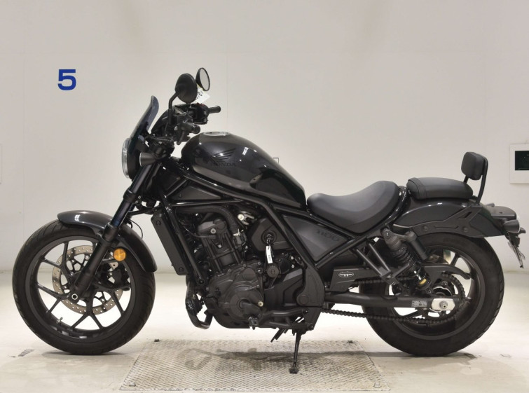 Мотоцикл Honda REBEL CMX1100DCT с пробегом 12753 km