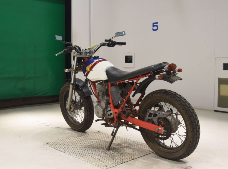 Мотоцикл Honda FTR223 з пробігом 8864 km