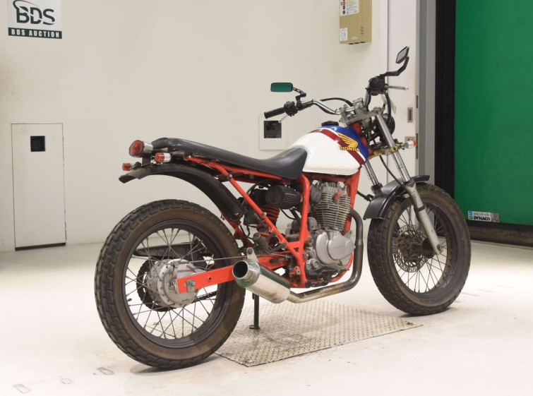 Мотоцикл Honda FTR223 з пробігом 8864 km