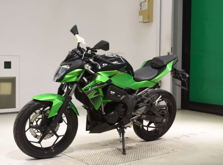 Мотоцикл Kawasaki Z250SL з пробігом 26073 km