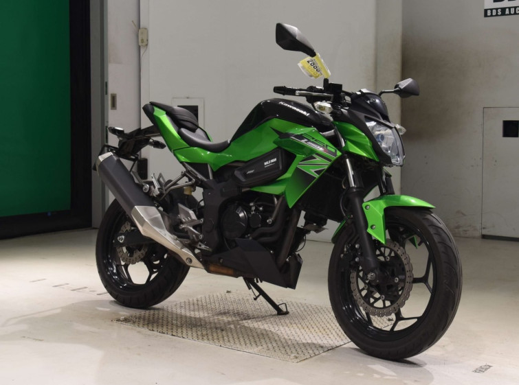 Мотоцикл Kawasaki Z250SL з пробігом 26073 km
