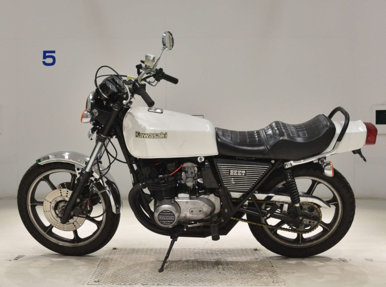 Мотоцикл Kawasaki Z400J