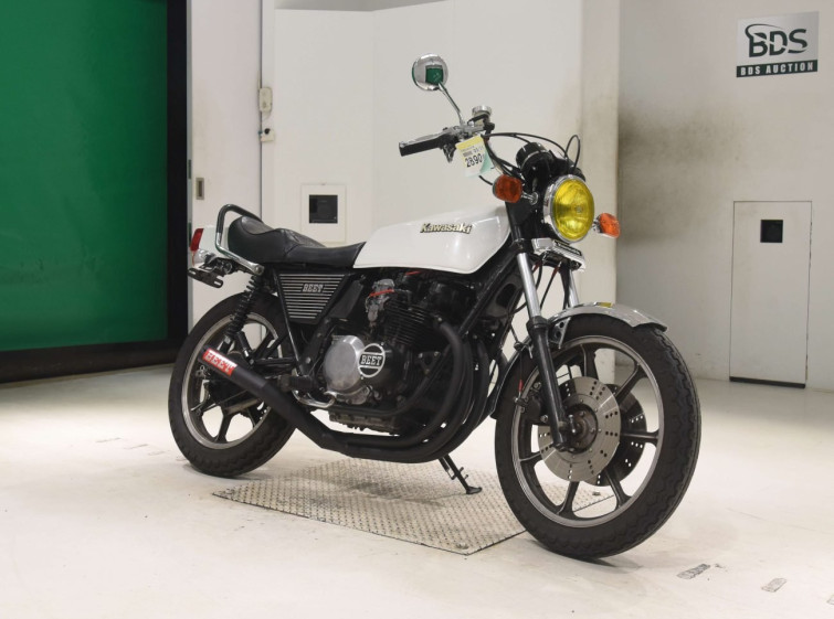 Мотоцикл Kawasaki Z400J