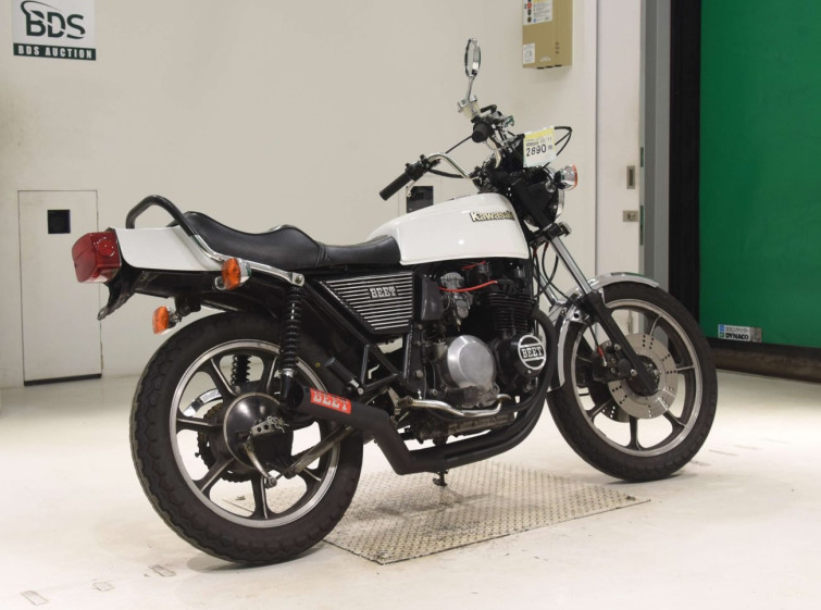 Мотоцикл Kawasaki Z400J