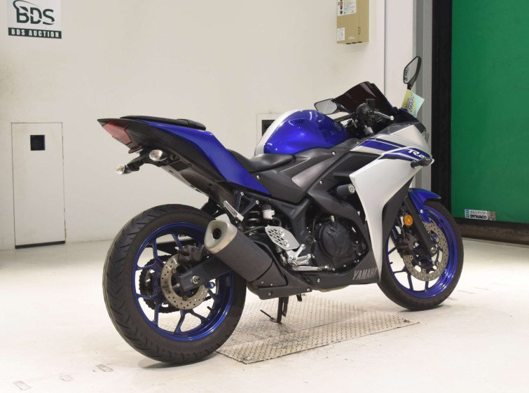 Мотоцикл Yamaha YZF-R25 з пробігом 23705 km