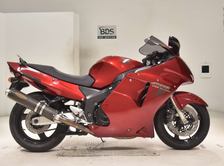 Мотоцикл Honda CBR1100XX BLACKBIRD с пробегом 52308 km