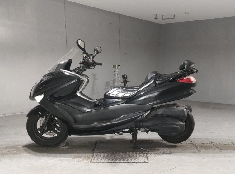 Мотоцикл Yamaha MAJESTY 250 с пробегом 53553 km