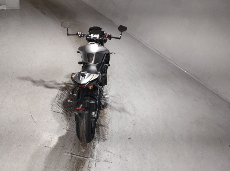 Мотоцикл Triumph STREET TRIPLE RS з пробігом 15581 km