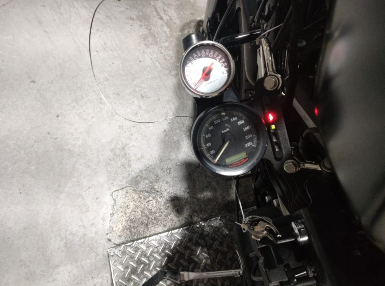 Мотоцикл HD XL883R с пробегом 26272 km