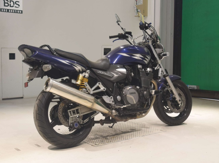 Мотоцикл Yamaha XJR1300-2 с пробегом 129568 km