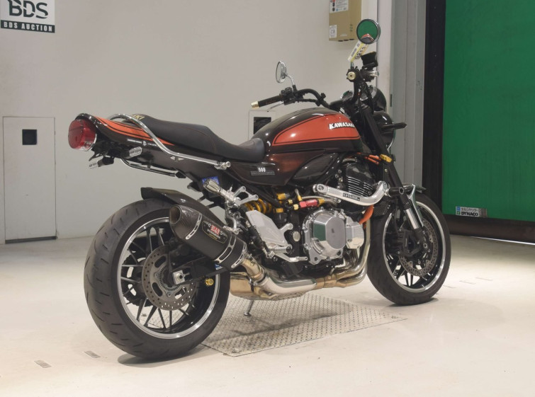 Мотоцикл Kawasaki Z900RS з пробігом 7858 km