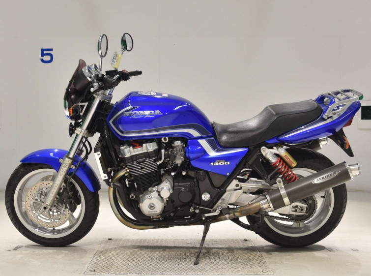 Мотоцикл Honda CB1300SF с пробегом 24652 km